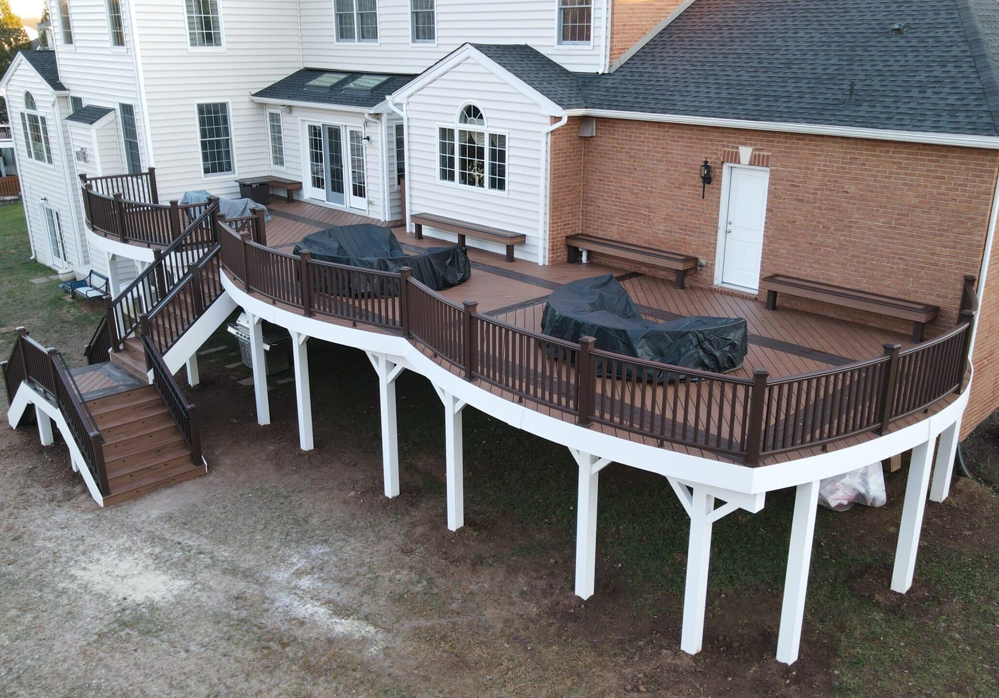 Professional Deck Installation in Gainesville of a spacious new composite deck